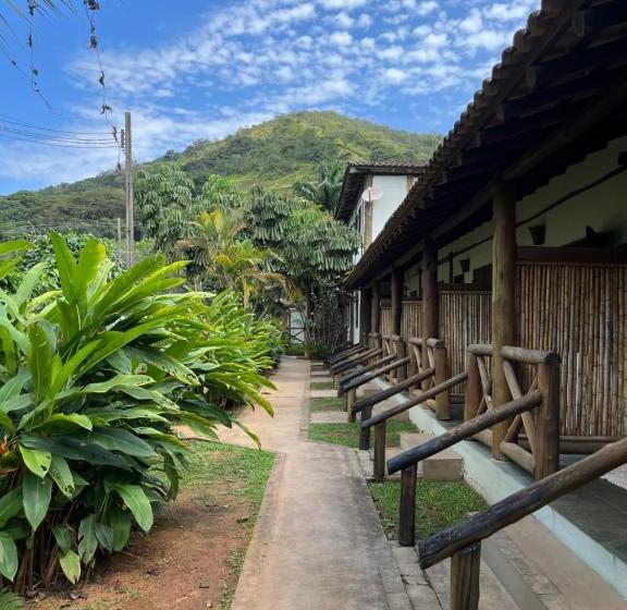 ペンション Pousada Vila Cambury