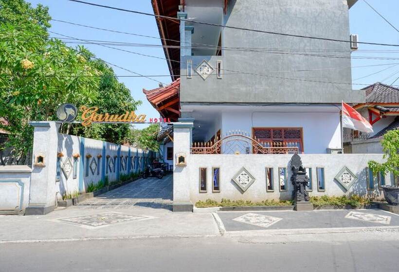پانسیون Reddoorz Near Mayura Park Lombok