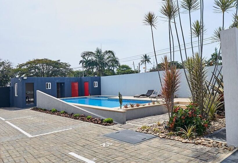 پانسیون Regal Spaces At Imperial Grove