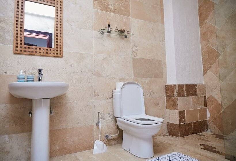 پانسیون Regal Spaces At Imperial Grove