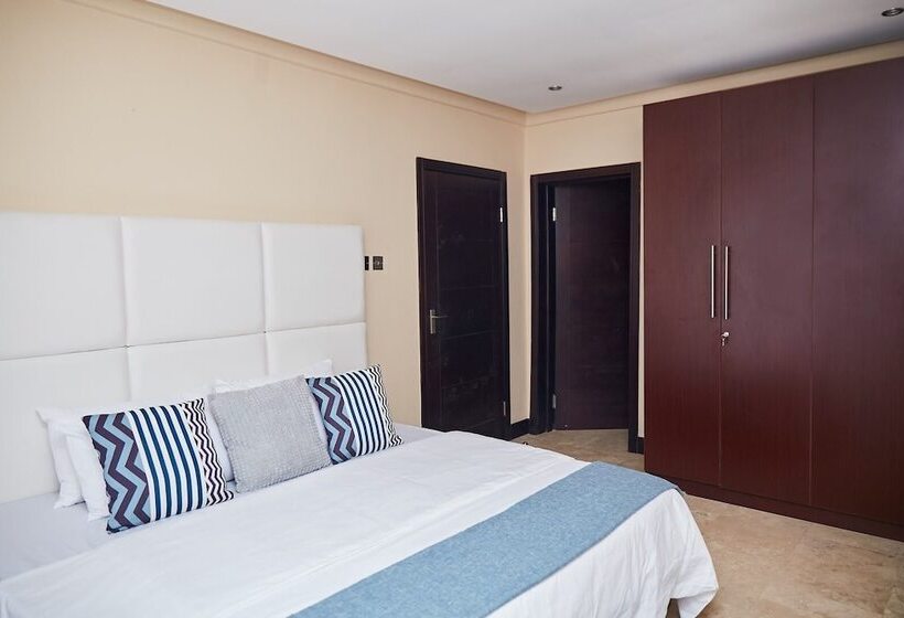 پانسیون Regal Spaces At Imperial Grove