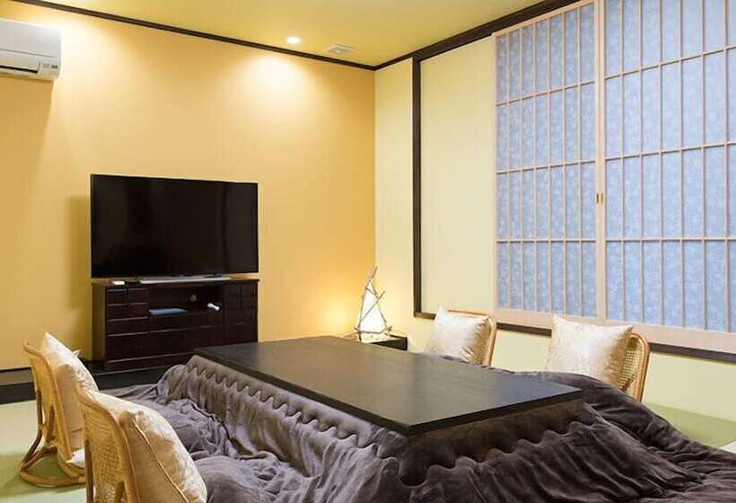 ریوکان Kusatsuonnsenn Tenojiya