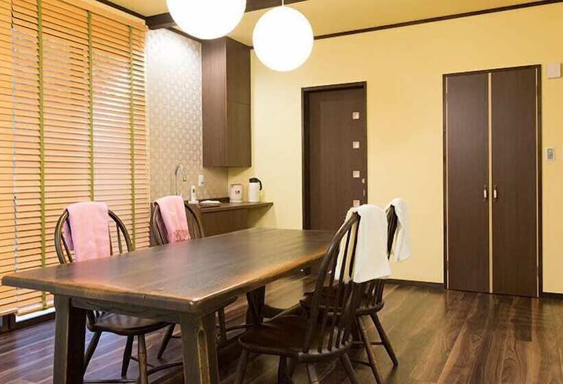 ریوکان Kusatsuonnsenn Tenojiya