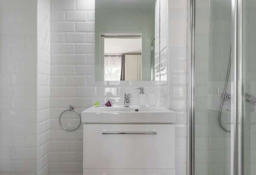 Sybaris Be My Guest Castelldefels