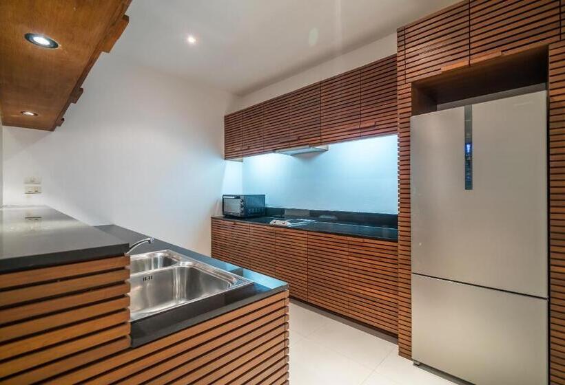 The Quarter By Lofty