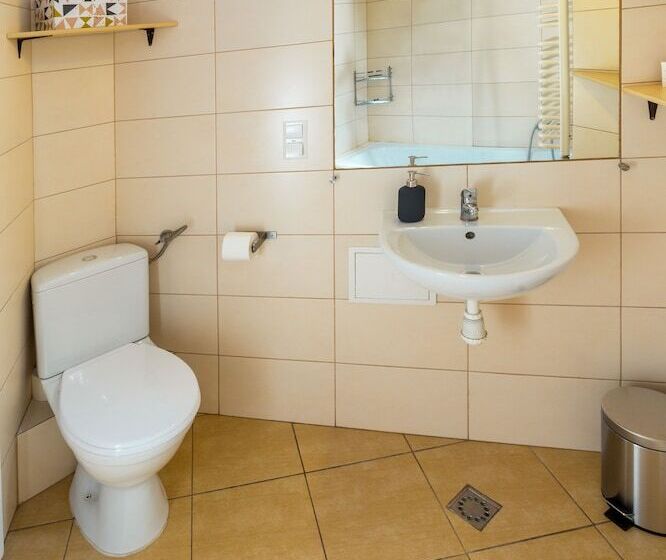 Wawel Cracow Old City Apartments   Friendhouse Apartments