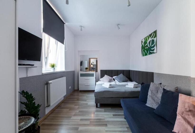 Wawel Cracow Old City Apartments   Friendhouse Apartments