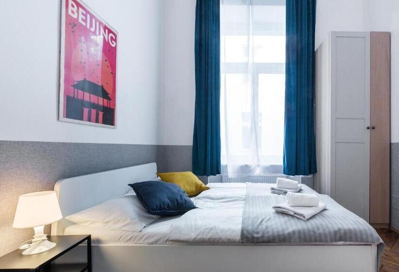 Wawel Cracow Old City Apartments   Friendhouse Apartments