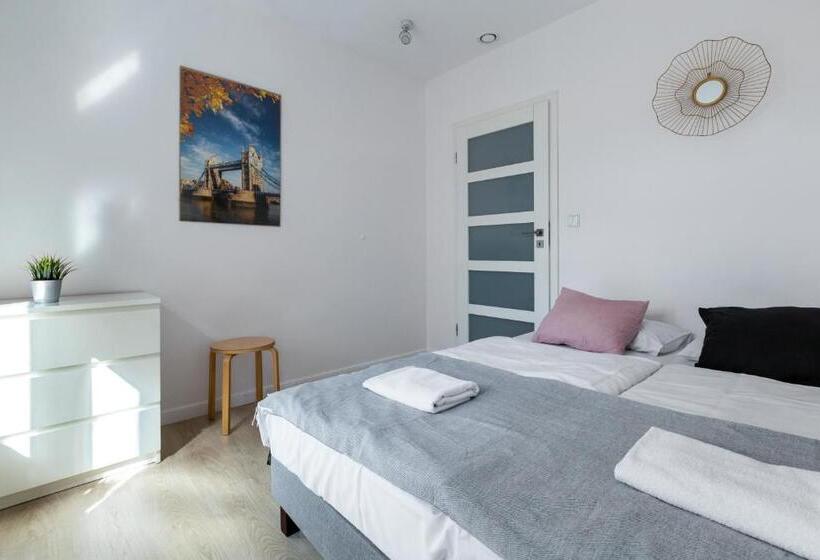 Wawel Cracow Old City Apartments   Friendhouse Apartments