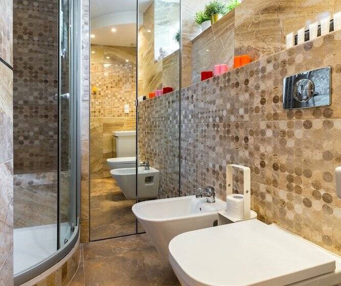 Wawel Cracow Old City Apartments   Friendhouse Apartments