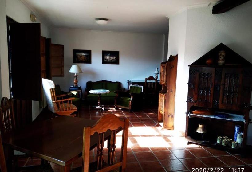 Albergue El Caseron De Fuentes Carrionas