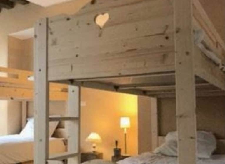 הוסטל L'auberge De Treigny