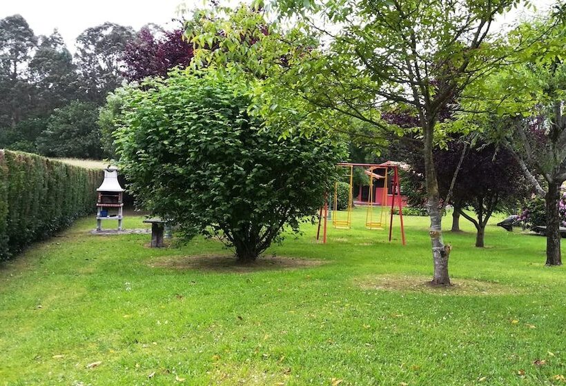 Apartamento Turísticos El Cueto