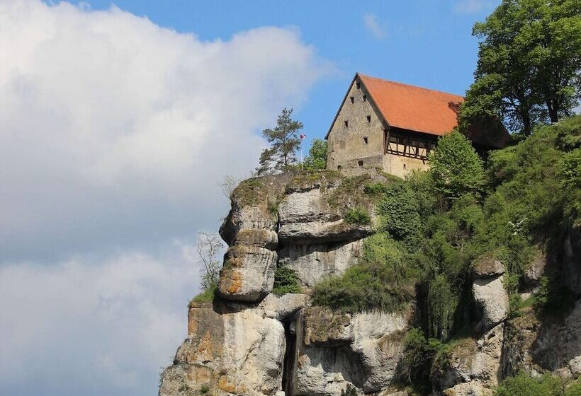 Apartment In The Middle Of Franconian Switzerland