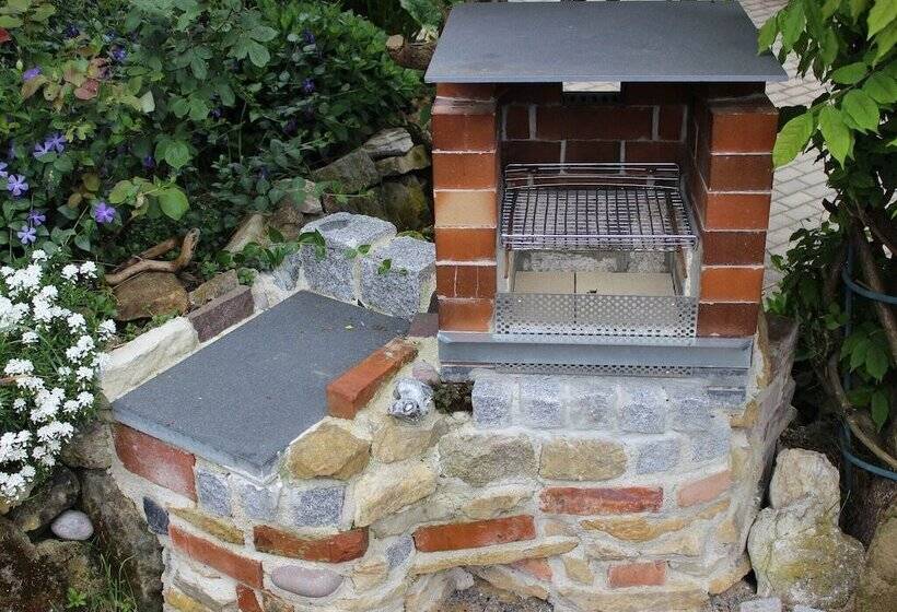 Apartment In The Middle Of Franconian Switzerland