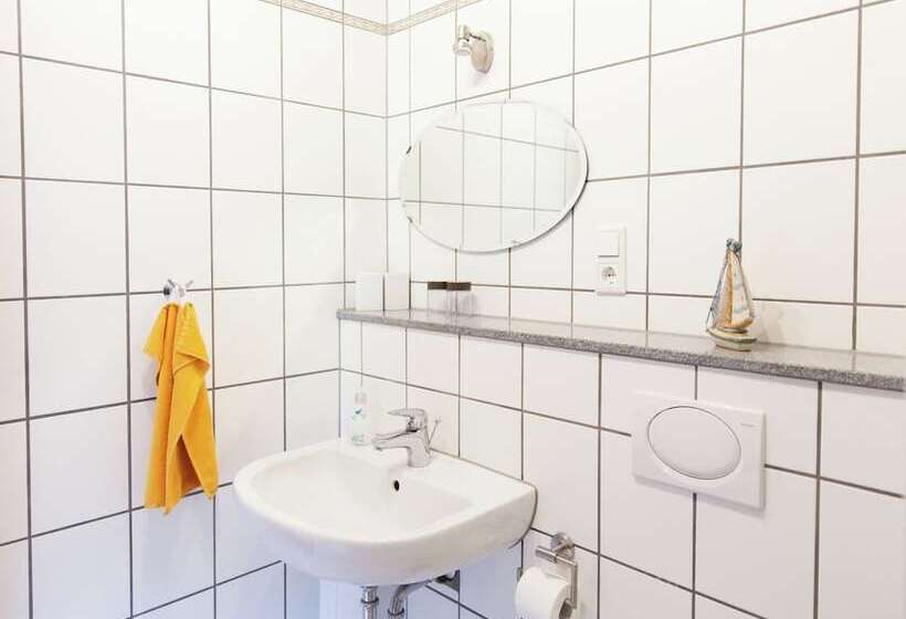 Apartment With Terrace And View