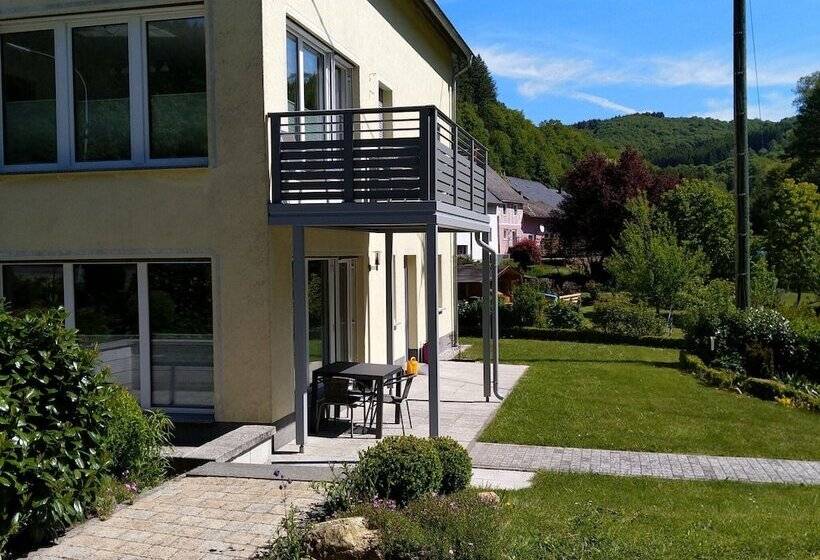 Apartment With Terrace And View