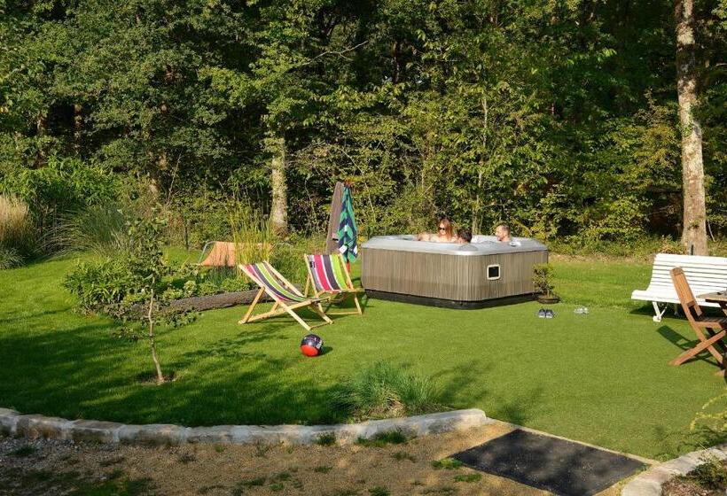 La Maison Dans Les Bois