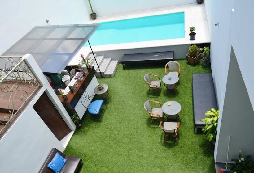 Art Factory Playa Del Carmen   Hostel