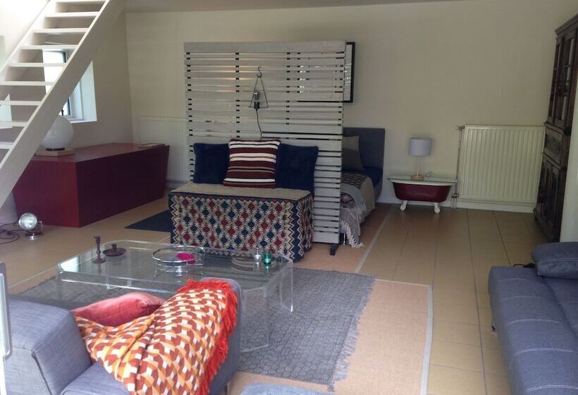 민박 B+b Golf Schilde