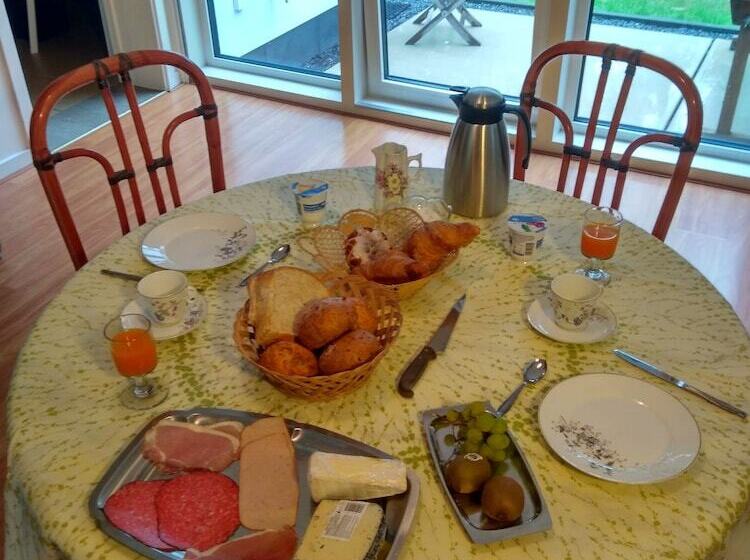 민박 B+b Golf Schilde