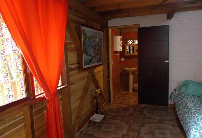 Bed and Breakfast La Casa Del Bosque Via Saladito