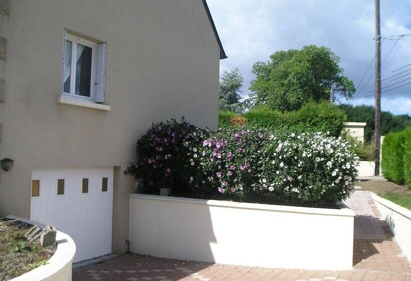 مبيت وإفطار Les Hortensias