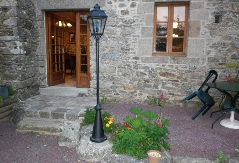 ベッドアンドブレックファースト Manoir De La Foulerie