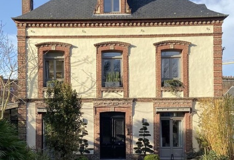 ベッドアンドブレックファースト Villa Du Cedre Honfleur