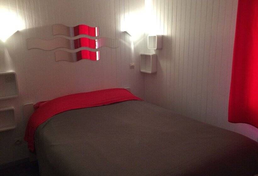 Chalet Orange Naturiste La Jenny