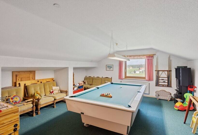 Cozy Apartment In Sonnen Bavaria Near Forest