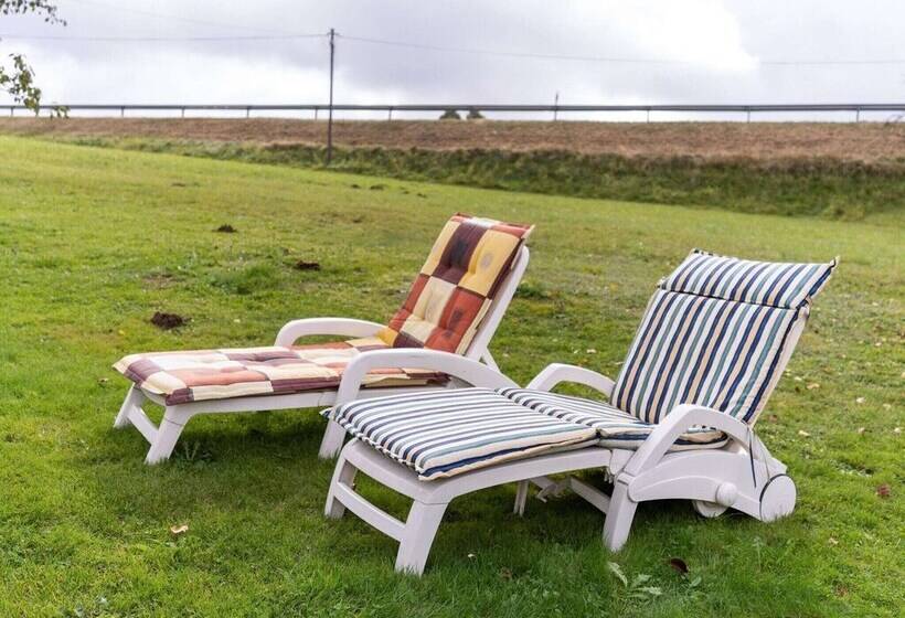 Cozy Apartment In Sonnen Bavaria Near Forest