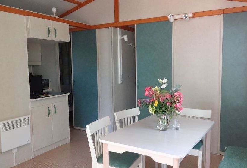 Domaine De La Colombiere  Chalets