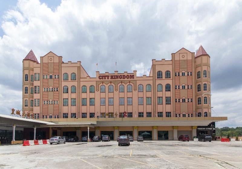 Fame Hotel By Oyo Rooms