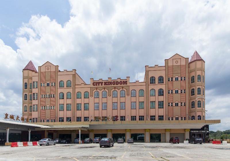 Fame Hotel By Oyo Rooms