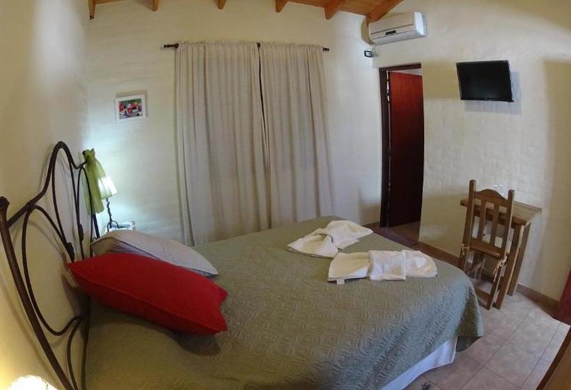 פונדק Casa De Piedra