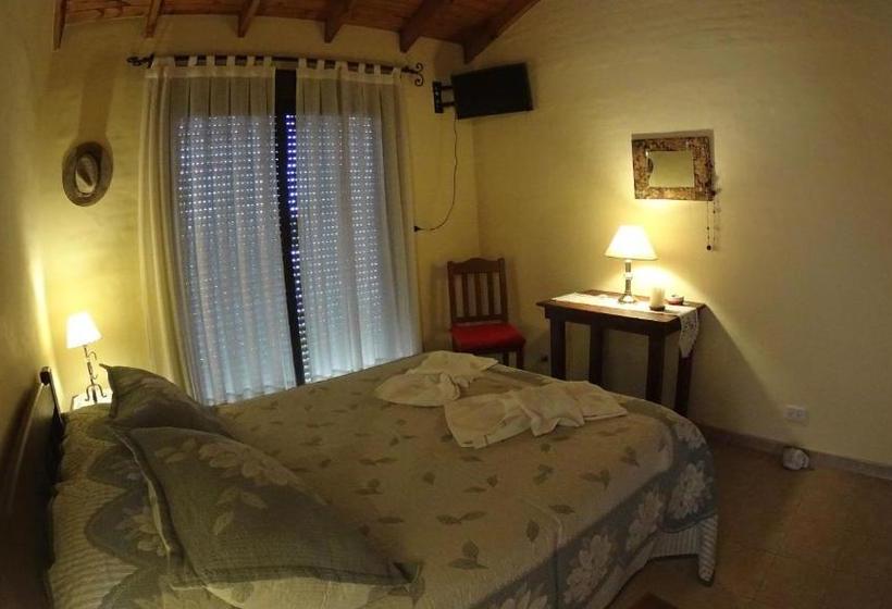 פונדק Casa De Piedra