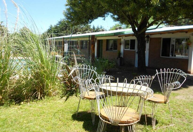 簡易ホテル Complejo Los Gringos