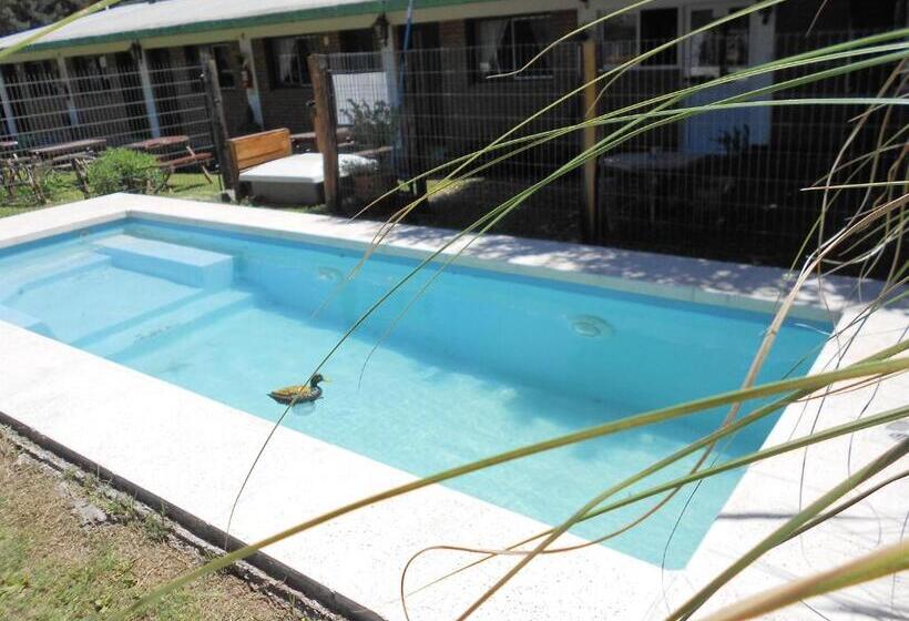 簡易ホテル Complejo Los Gringos