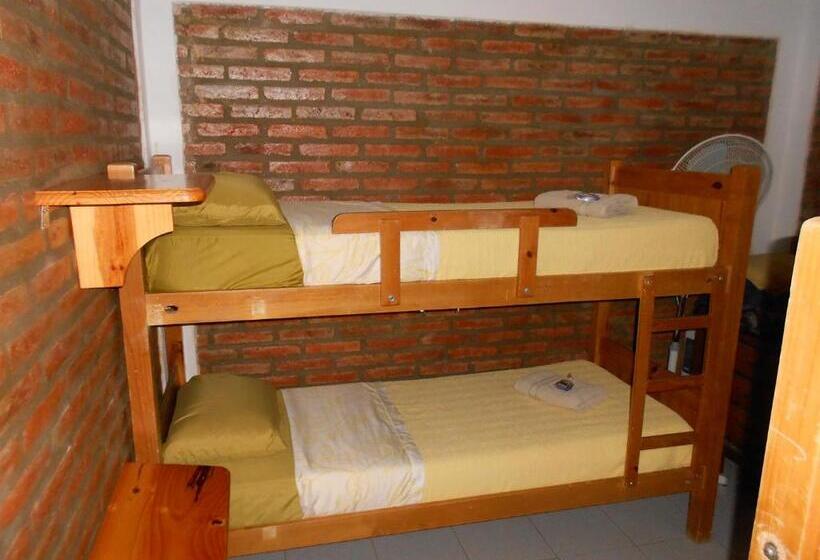 簡易ホテル Complejo Los Gringos