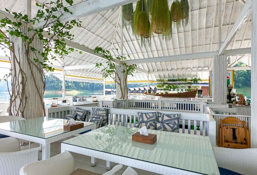 هتل 500 Rai Khao Sok Floating Resort