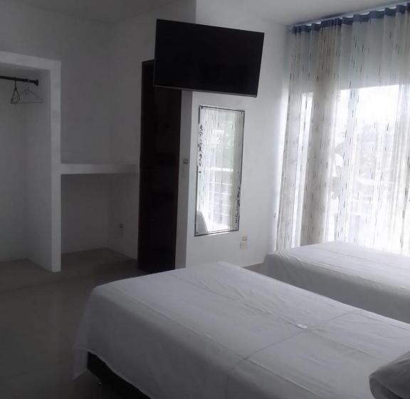 בית מלון כפרי Aguazul Plaza Centro