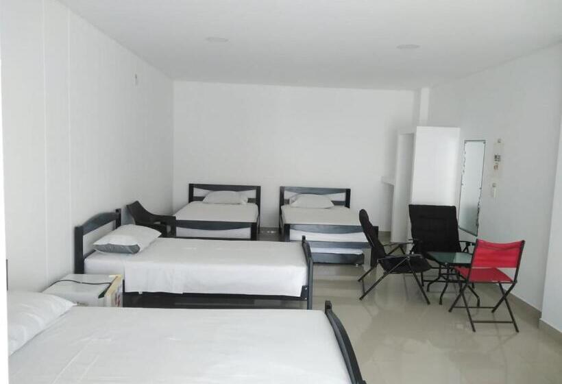 בית מלון כפרי Aguazul Plaza Centro