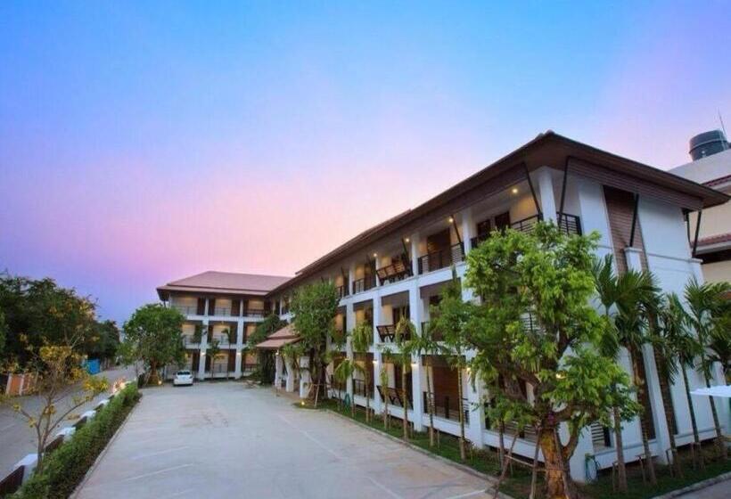 호텔 At Home Boutique