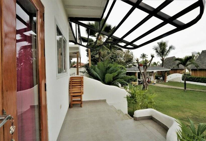 Boom Shiva Boutique Hotel & Restaurant