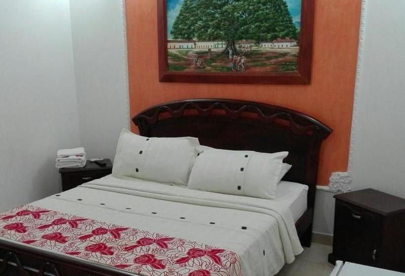 فندق Boutique Ceiba Real