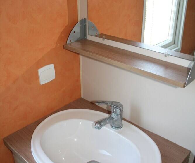 ホテル Camping La Salverte