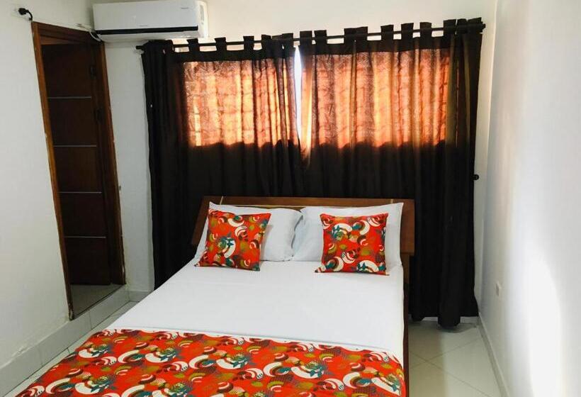 Отель Canoa Inn