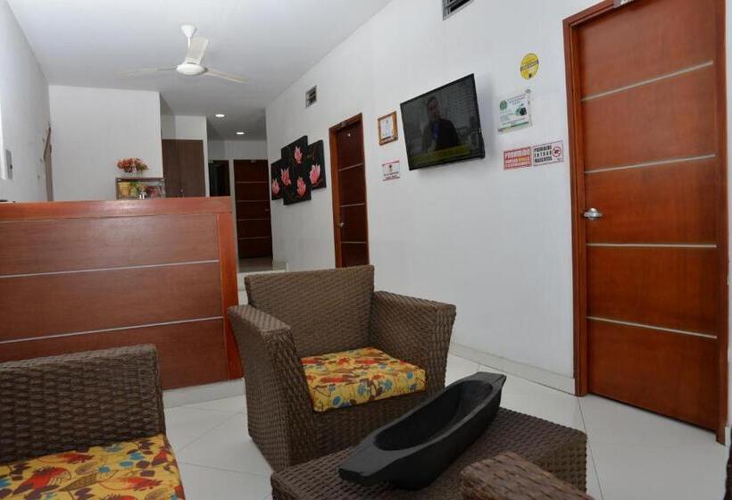 Отель Canoa Inn