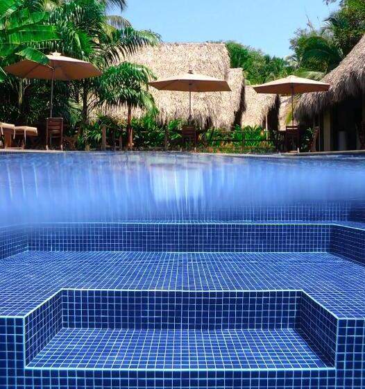 בית מלון כפרי Casa Bambu Tayrona, Los Naranjos